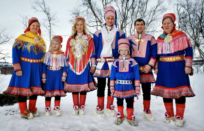 ¿Qué se celebra en estas fechas? - familia-lapona