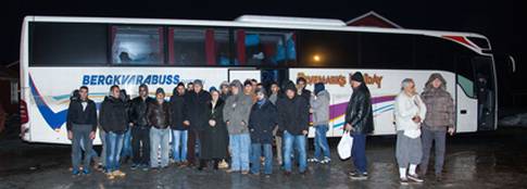 Refugiados en Suecia se niegan a abandonar un autobús Refugiados en Suecia se niegan a abandonar un autobús