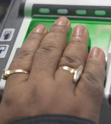 Se acabaron las tarjetas de crédito: en Suecia prueban el pago con la palma de la mano